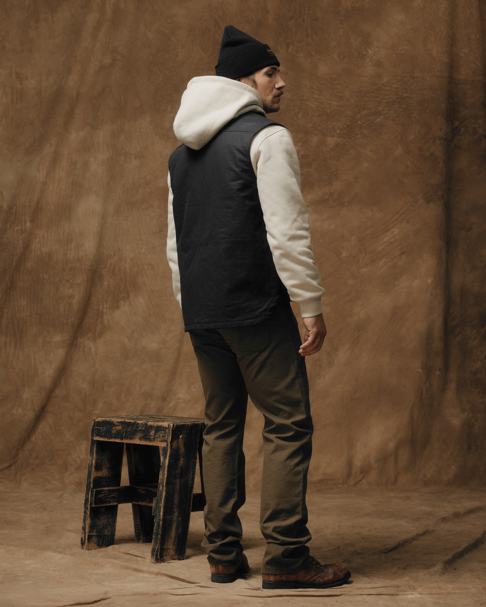 Tin Cloth Insulated Work Vest - Black - Image 3